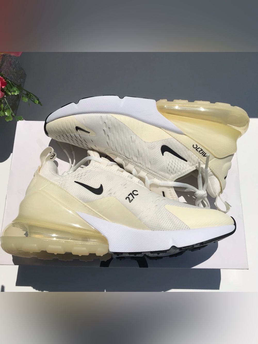 Nike Air Max 270